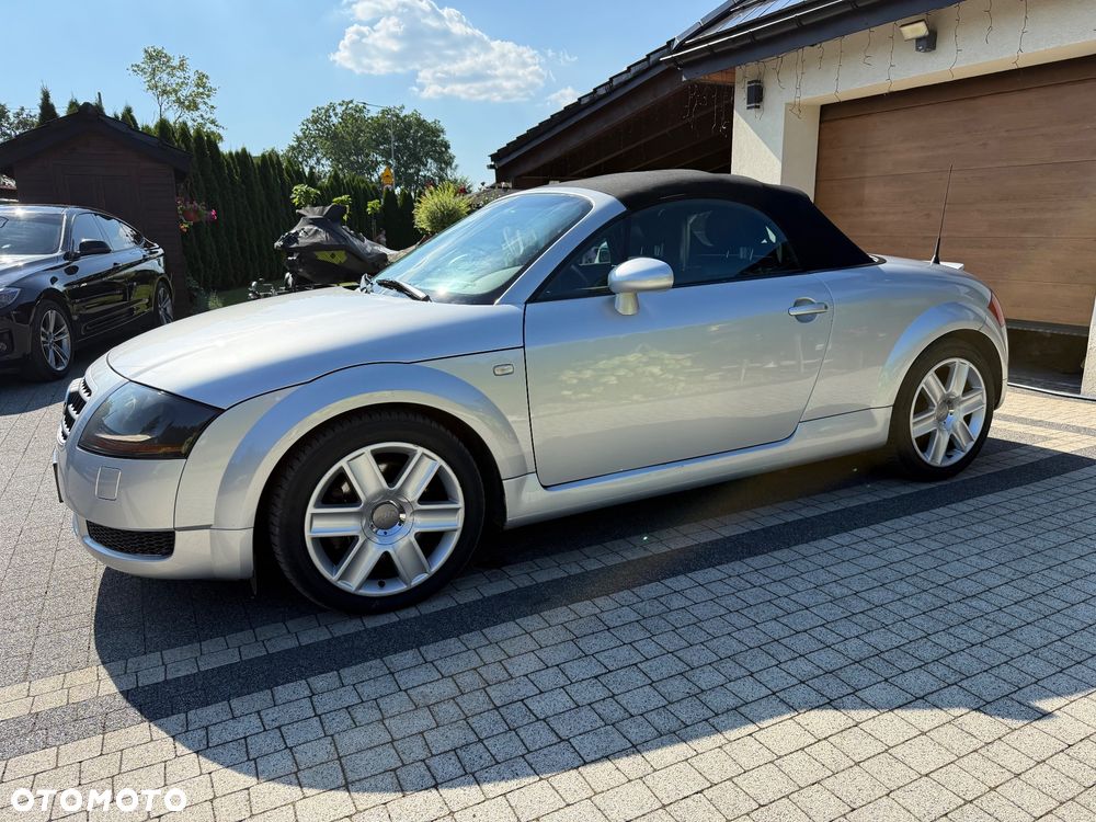 Audi TT Roadster 1.8 T quattro - 26