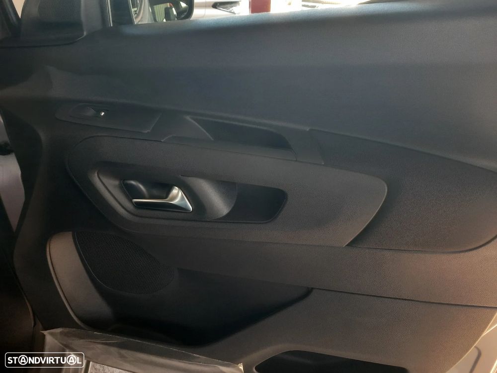 Citroën e-Berlingo 50 kWh M Shine Pack - 23