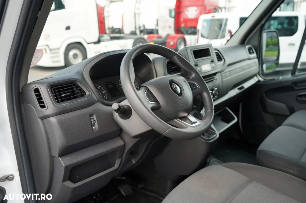 Renault MASTER / LIVRARE / CORTINĂ / MANUALĂ / MASĂ NETĂ: 3500KG / 2022 - 23