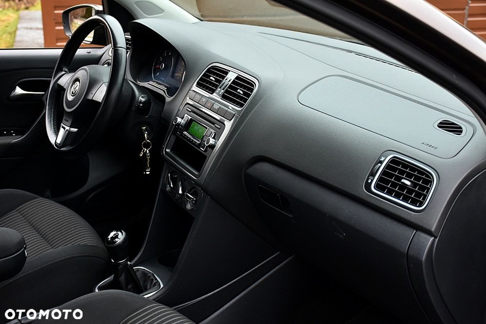 Volkswagen Polo 1.4 16V Comfortline CityLine - 26