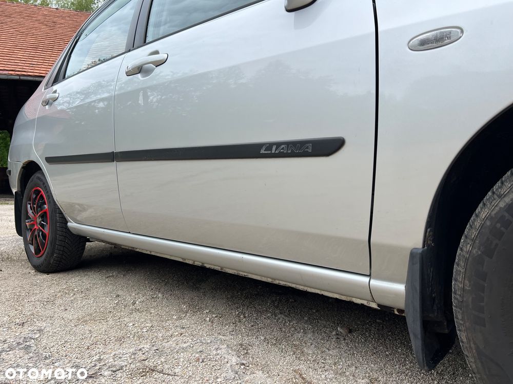 Suzuki Liana 1.6 Snow White - 11