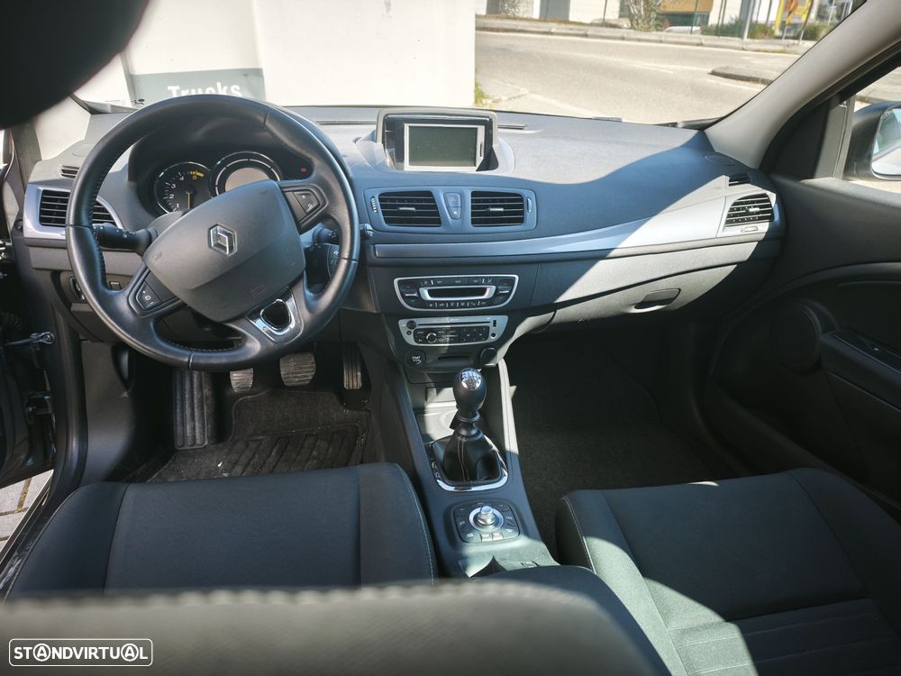 Renault Mégane Sport Tourer - 9