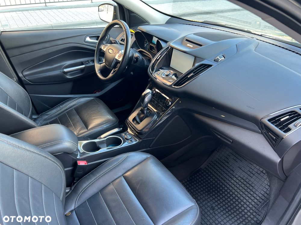 Ford Escape 2.0 EcoBoost AWD Titanium - 8