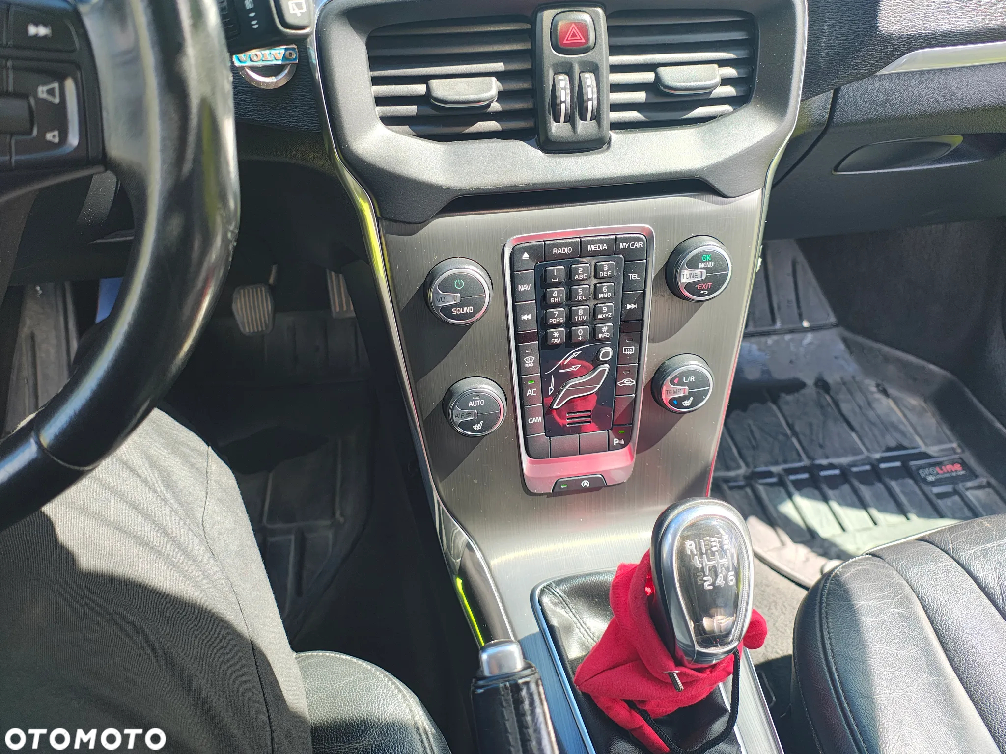 Volvo V40 - 22