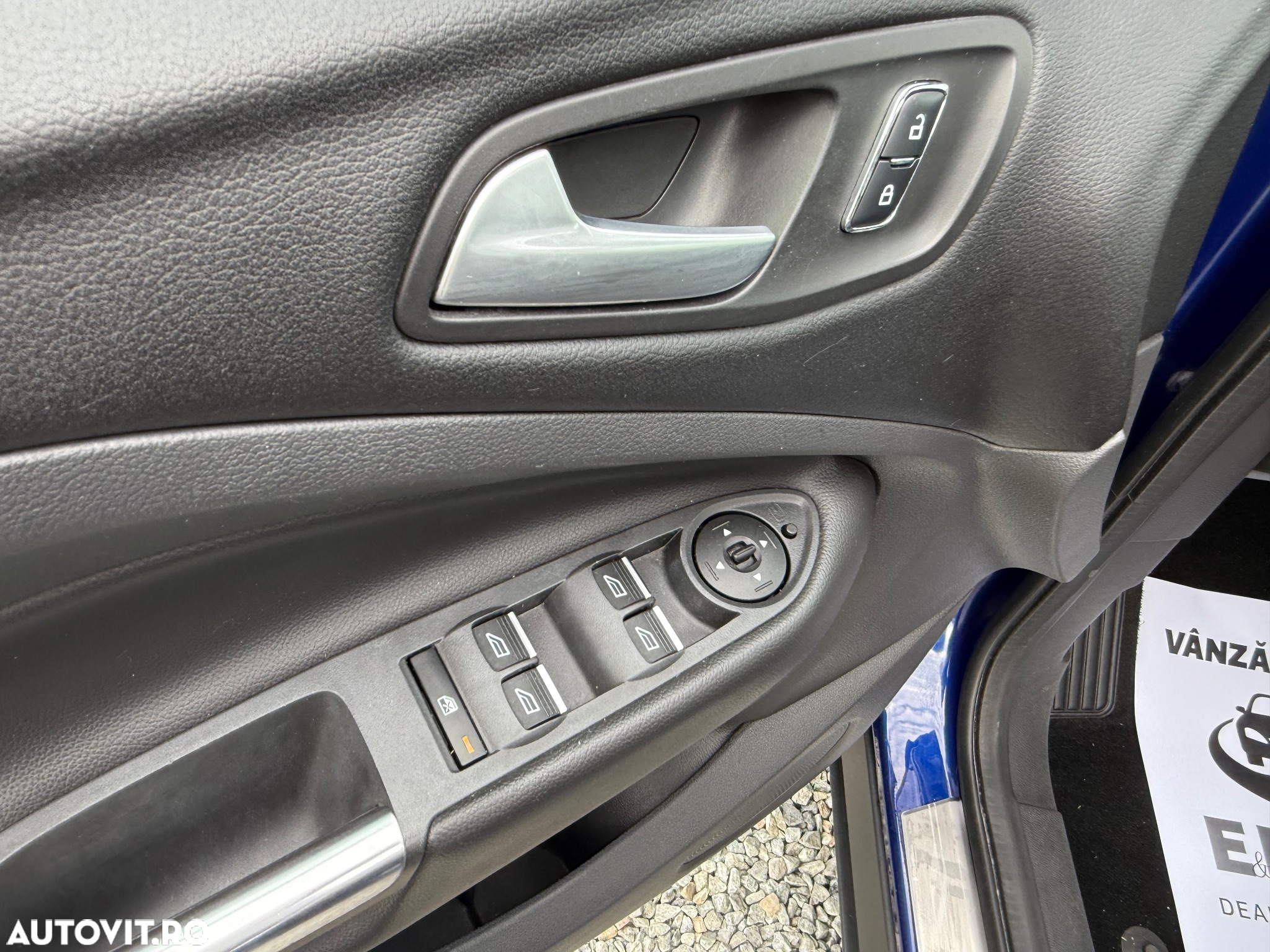 Ford Kuga 2.0 TDCi 4WD Powershift Titanium - 21