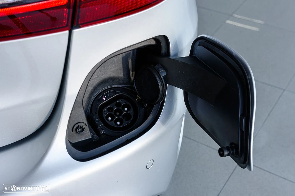 Mercedes-Benz C 300 de AMG Line - 7