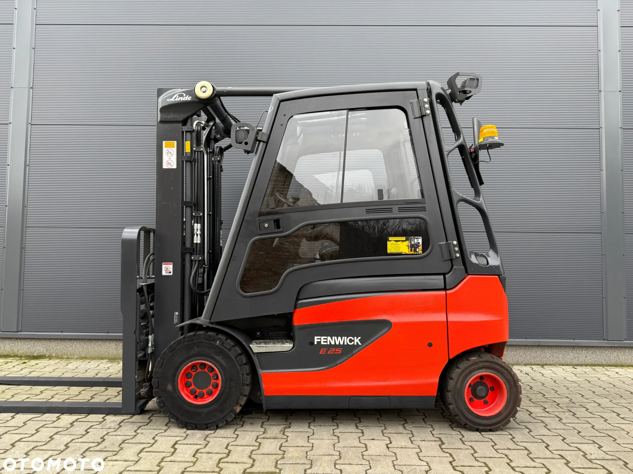 Linde E25-01 - 9