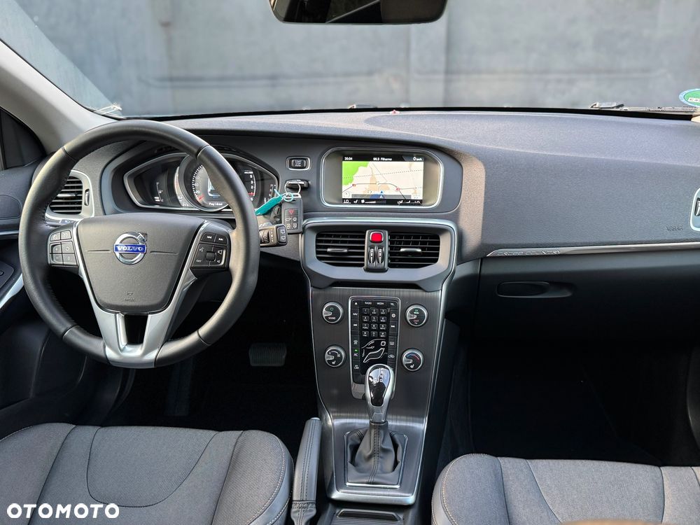 Volvo V40 Cross Country D2 Geartronic Summum - 34