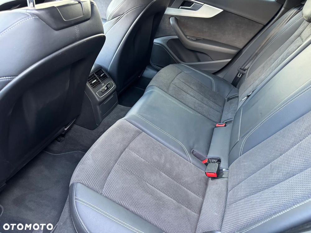 Audi A4 Avant 2.0 TDI DPF S line Sportpaket - 22