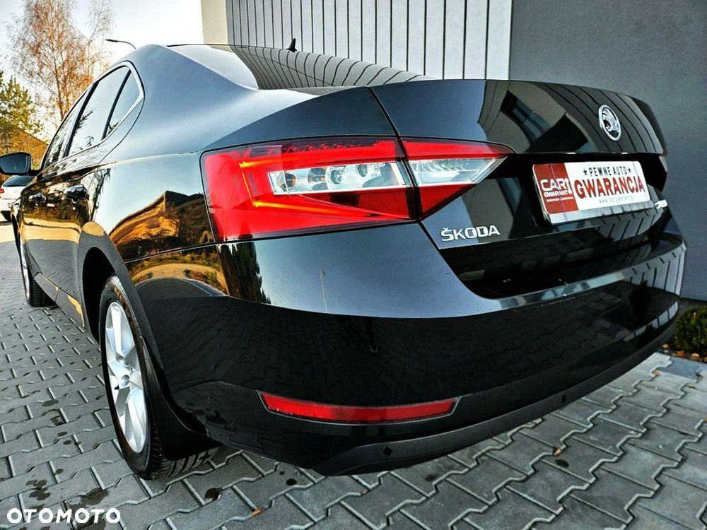 Skoda Superb 2.0 TDI Active - 4