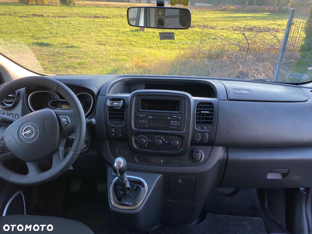 Opel Vivaro - 7