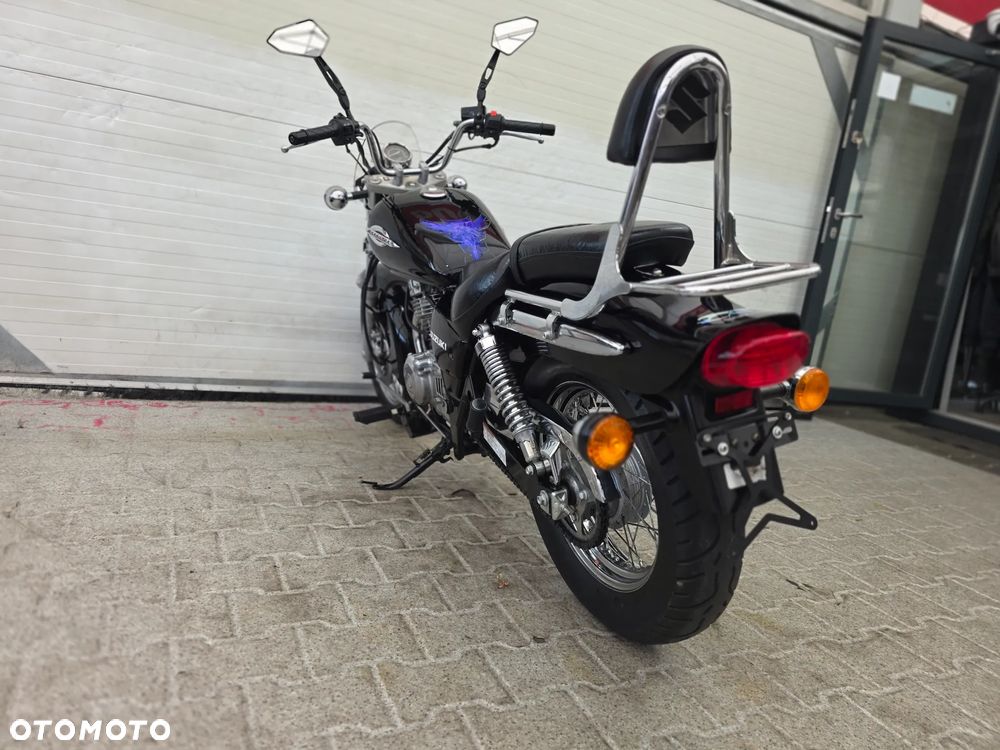 Suzuki Marauder - 18