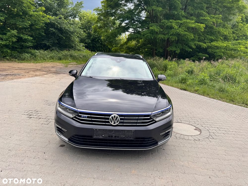 Volkswagen Passat - 5