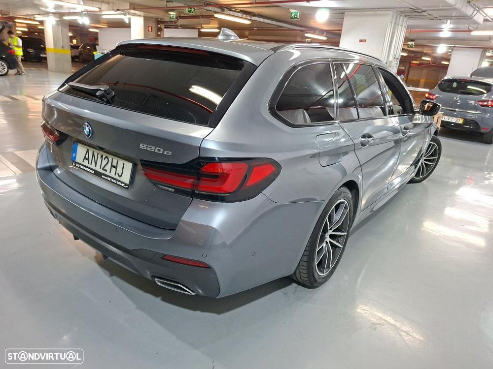 BMW 520 e Pack M - 3