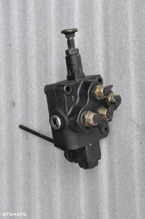 ROZDZIELACZ HYDRAULICZNY MERLO NR 61012D - 2