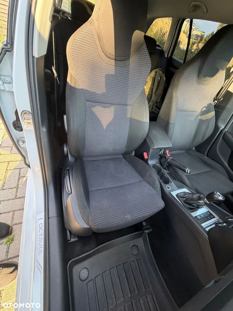 Skoda Octavia 2.0 TDI (Green tec) 4x4 Ambition - 10