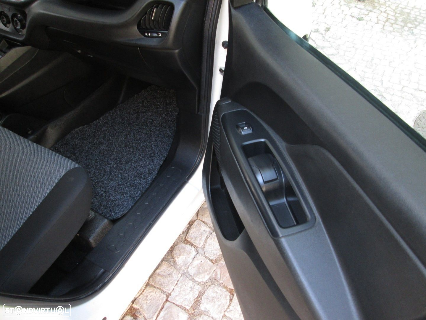 Fiat Doblo 1.6 MJ XL 3L - 25