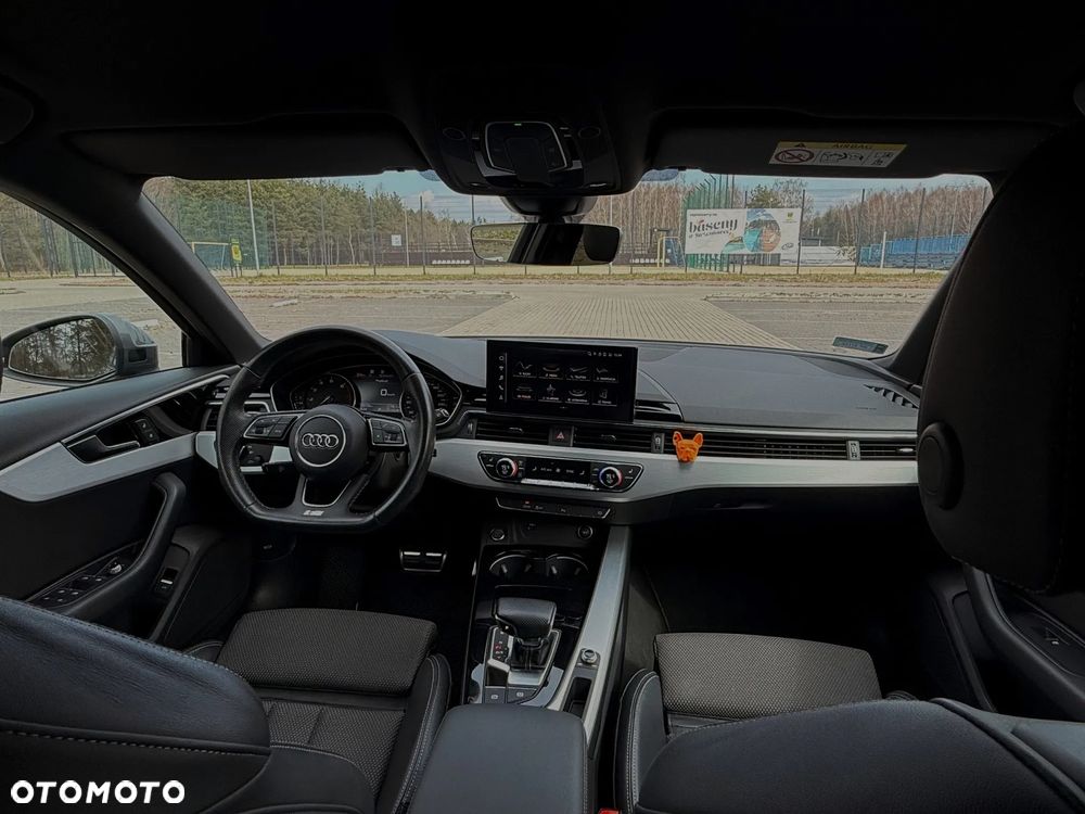 Audi A4 Avant 35 TFSI mHEV S Line S tronic - 25