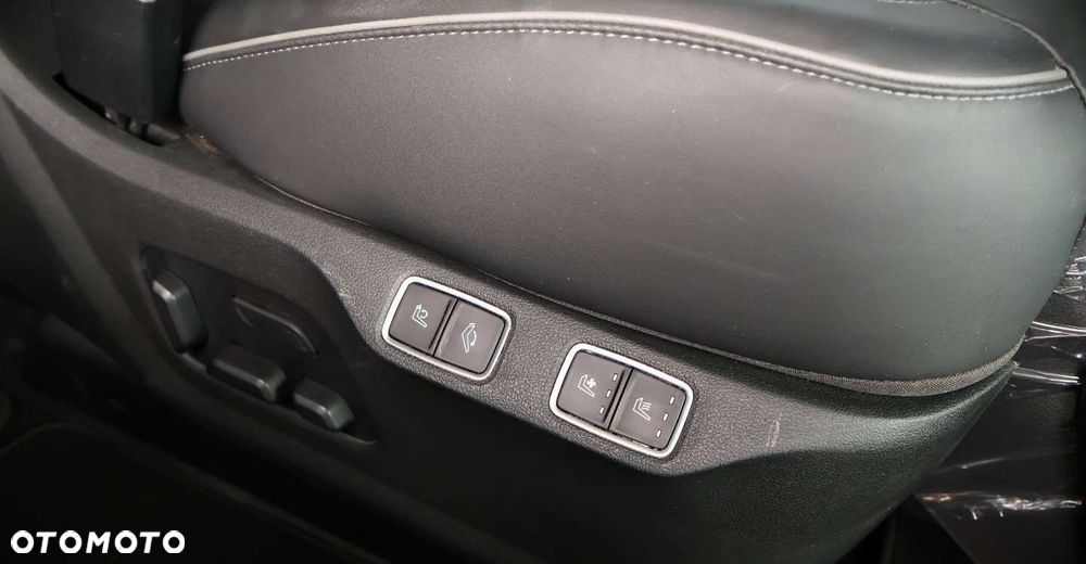 Hyundai Staria - 21