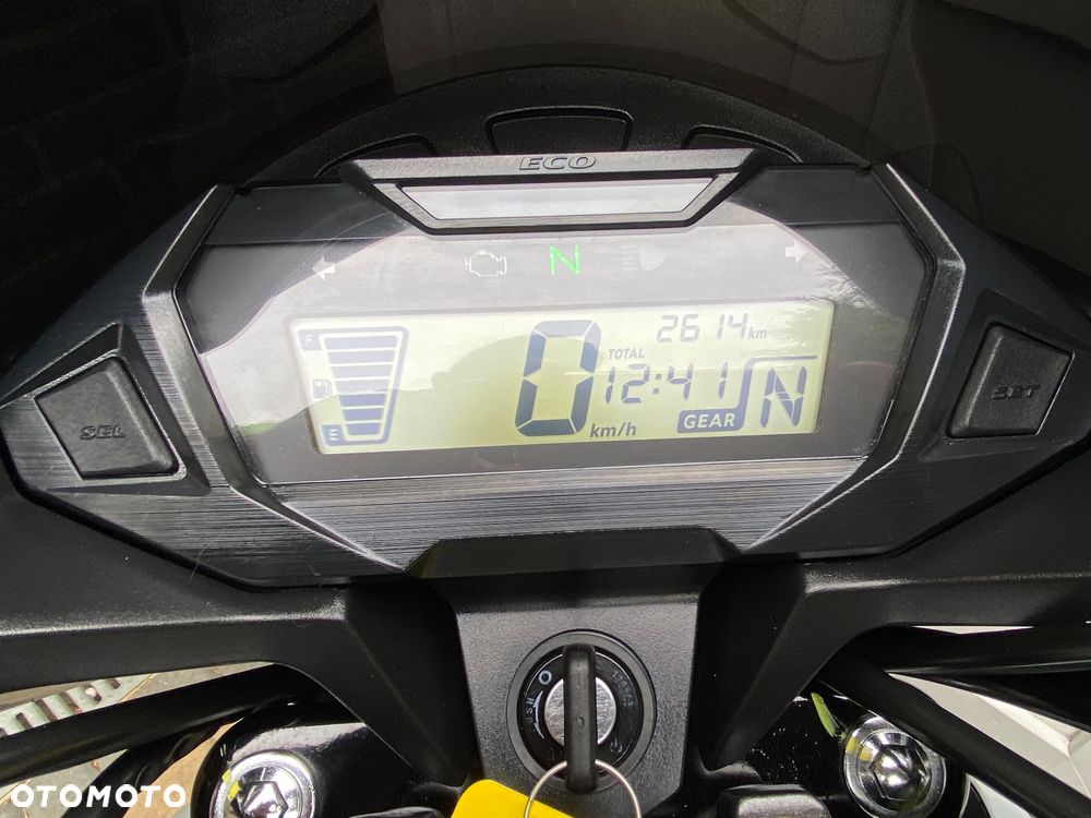 Honda CBF - 8