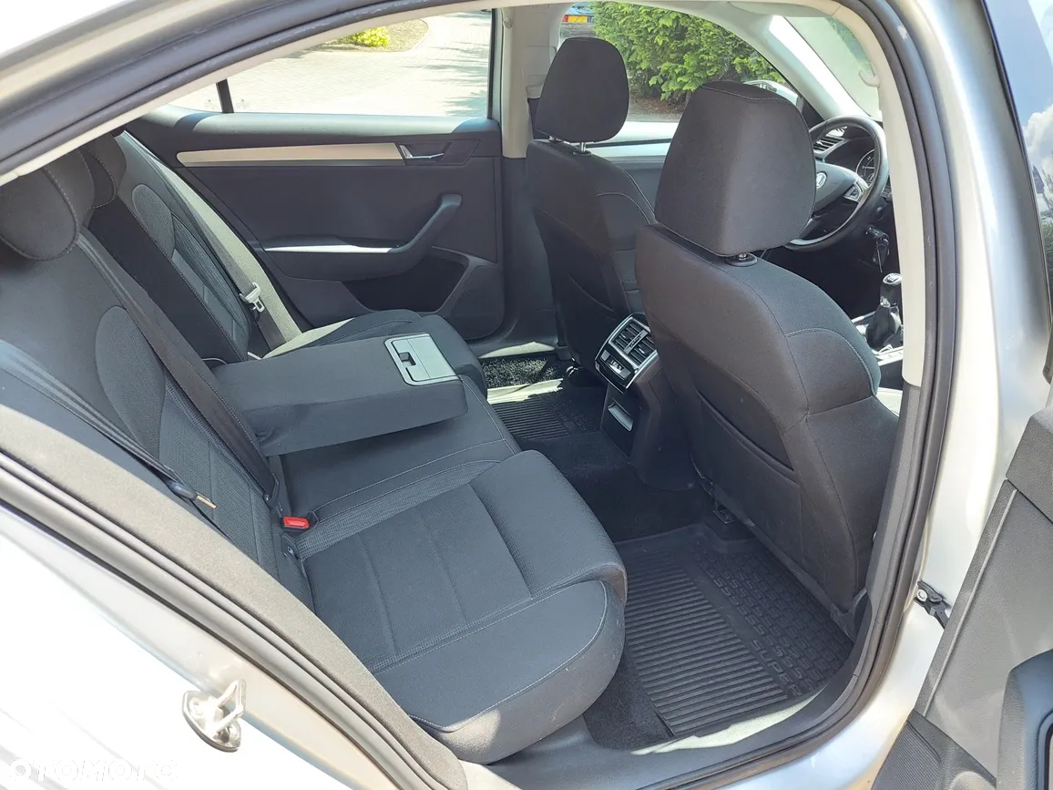Skoda Superb 1.5 TSI Ambition - 12