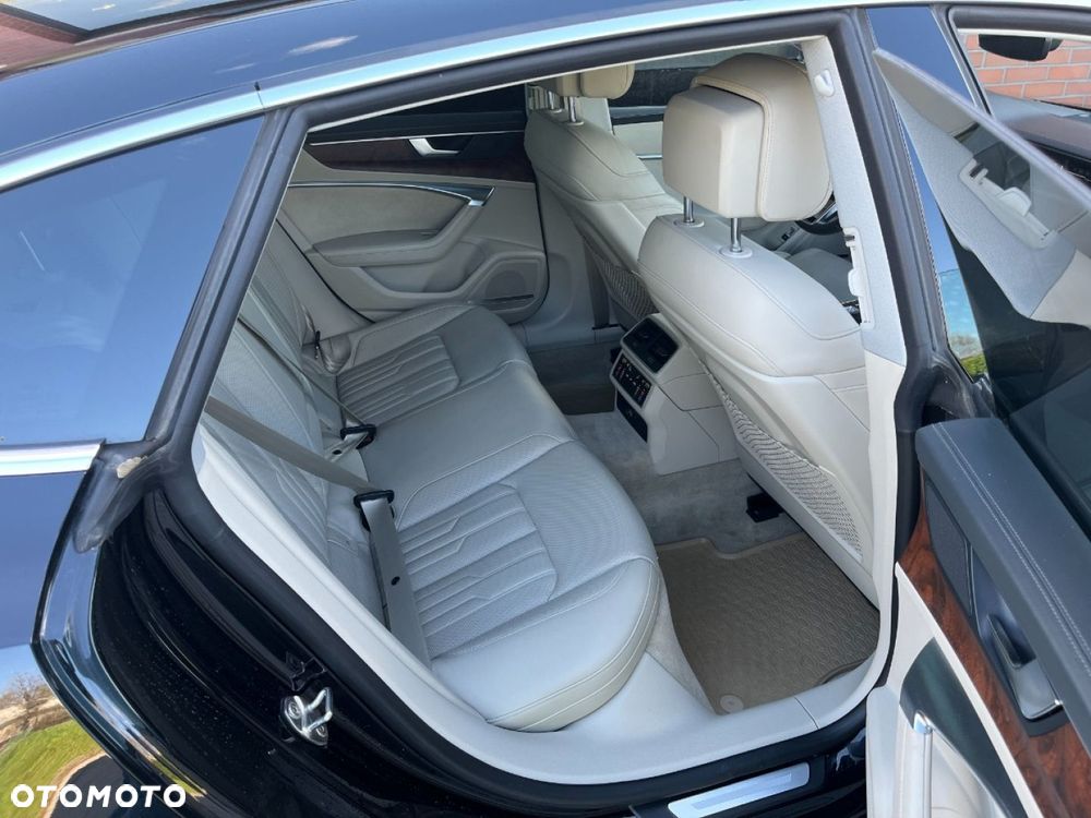 Audi A7 Sportback - 18