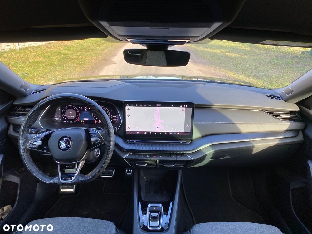 Skoda Octavia 1.5 TSI mHEV DSG Sportline - 15