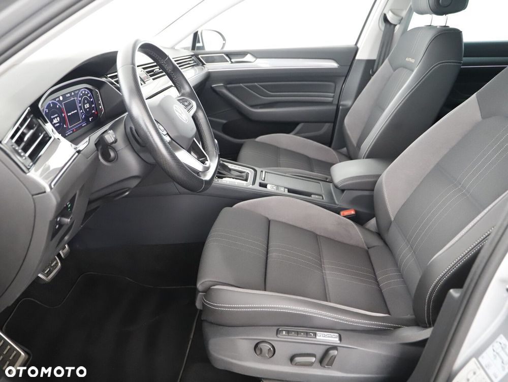 Volkswagen Passat Alltrack 2.0 TDI 4Mot DSG - 9