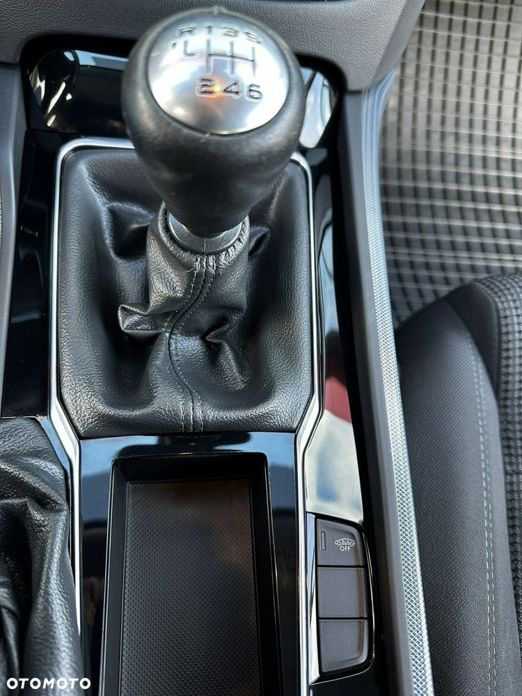 Peugeot 508 2.0 HDi Active - 32