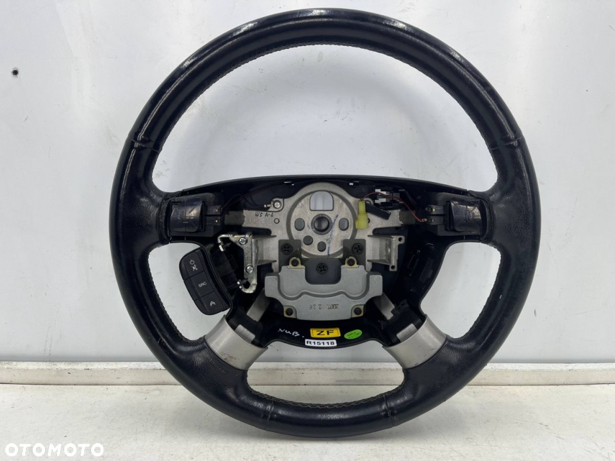 Kierownica Chevrolet Nubira III J200 05-12r. skórzana z multifunkcją - 1