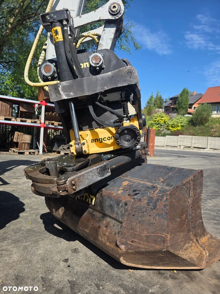 Takeuchi TB 175W Roto Engcon+Szczypce - 8