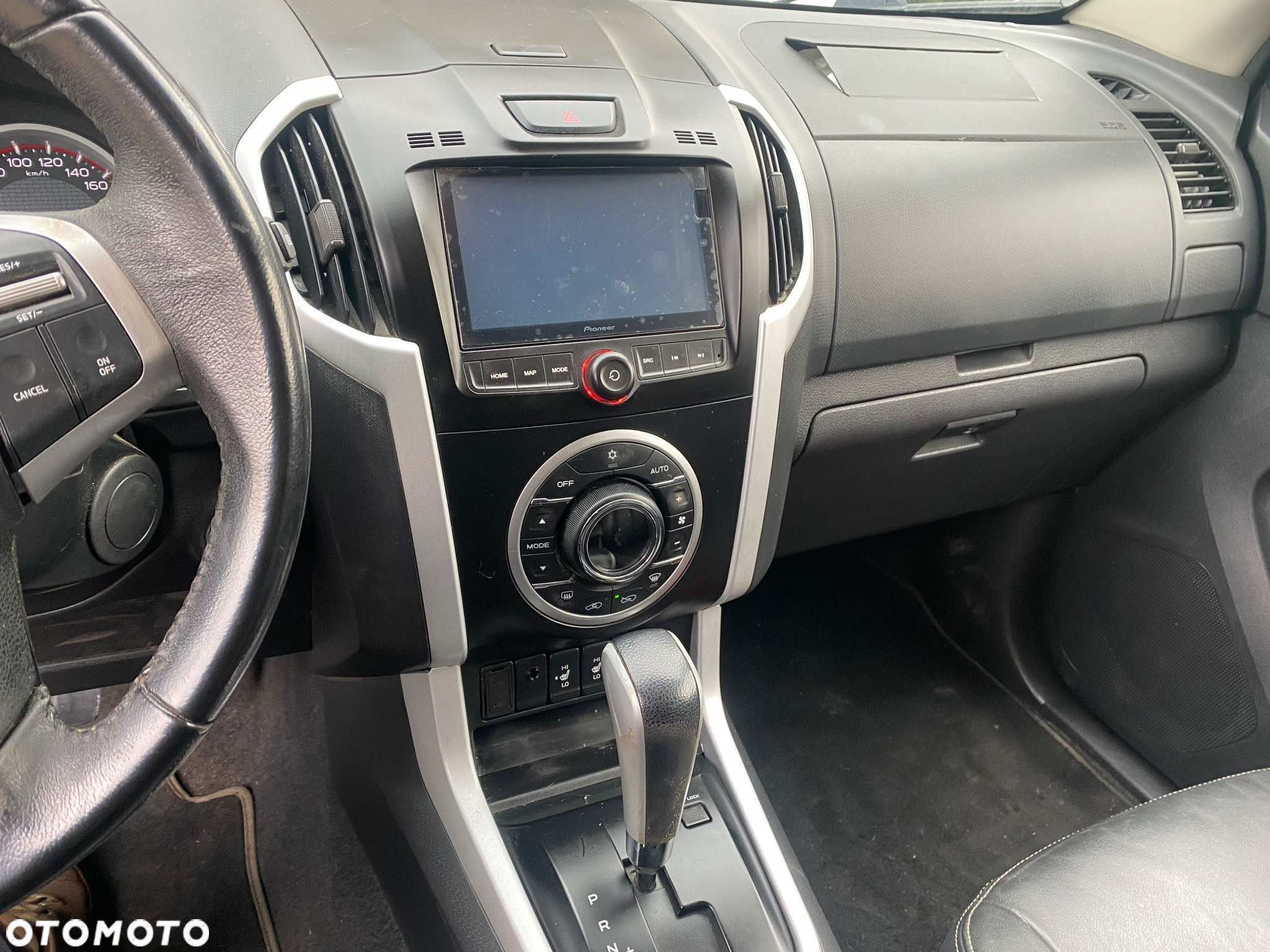 Isuzu D-Max 4x4 Double Cab Autm Premium+ - 12