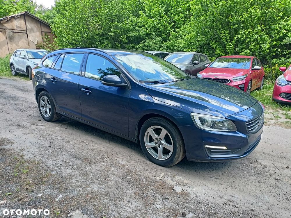 Volvo V60 D2 Edition - 3