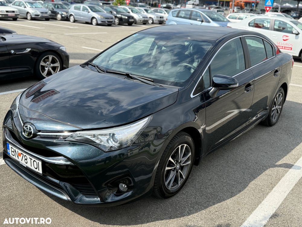 Toyota Avensis - 5