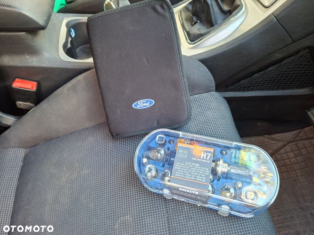 Ford S-Max 2.0 Titanium - 29