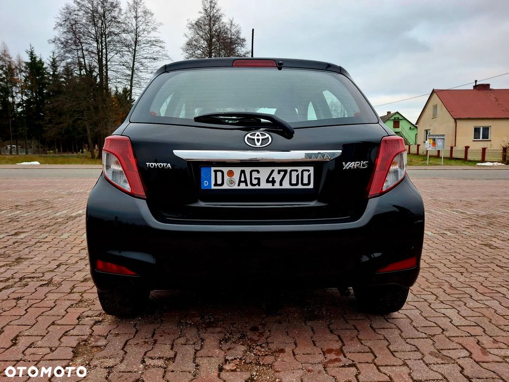 Toyota Yaris 1.33 VVT-i Life - 10