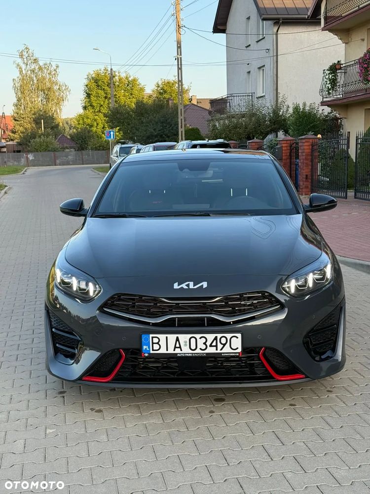 Kia ProCeed 1.6 T-GDI GT DCT - 3