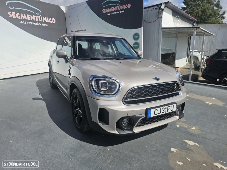 MINI Countryman Cooper SE All4 Aut. Essential - 8