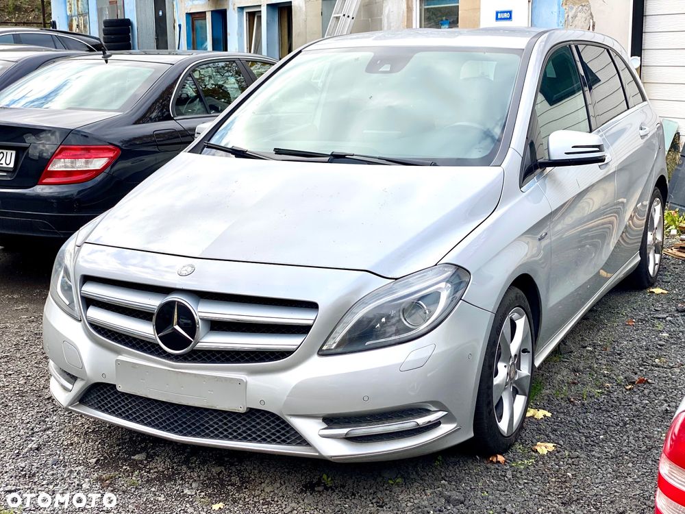 Mercedes-Benz Klasa B 200 CDI (BlueEFFICIENCY) - 3
