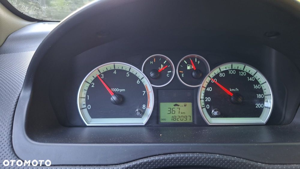 Chevrolet Aveo - 7