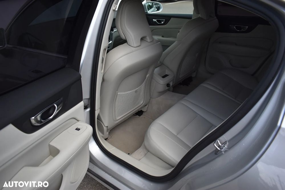 Volvo S60 T5 Inscription - 20