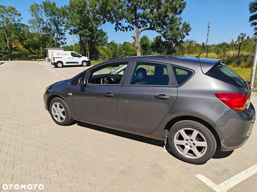 Opel Astra - 5