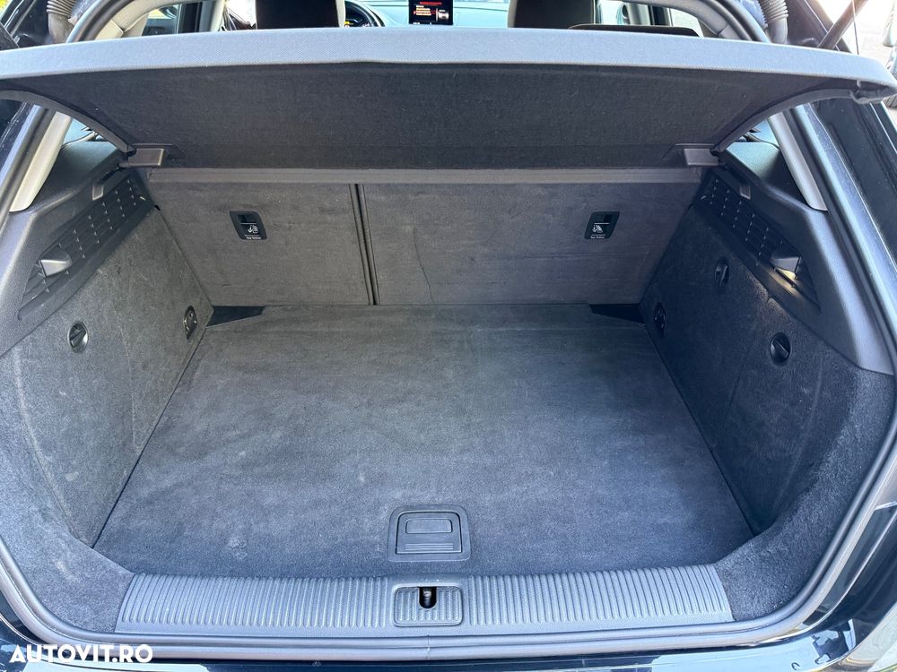 Audi A3 ack 2.0 TDI S tronic Design - 33