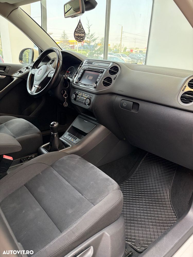 VOLKSWAGEN Tiguan 2012 — imagine 10