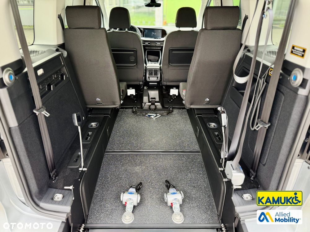 Ford Tourneo Connect 1.5 EcoBoost Titanium - 22