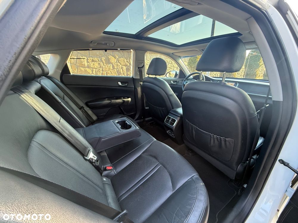 Kia Optima 1.7 CRDI L DCT - 6