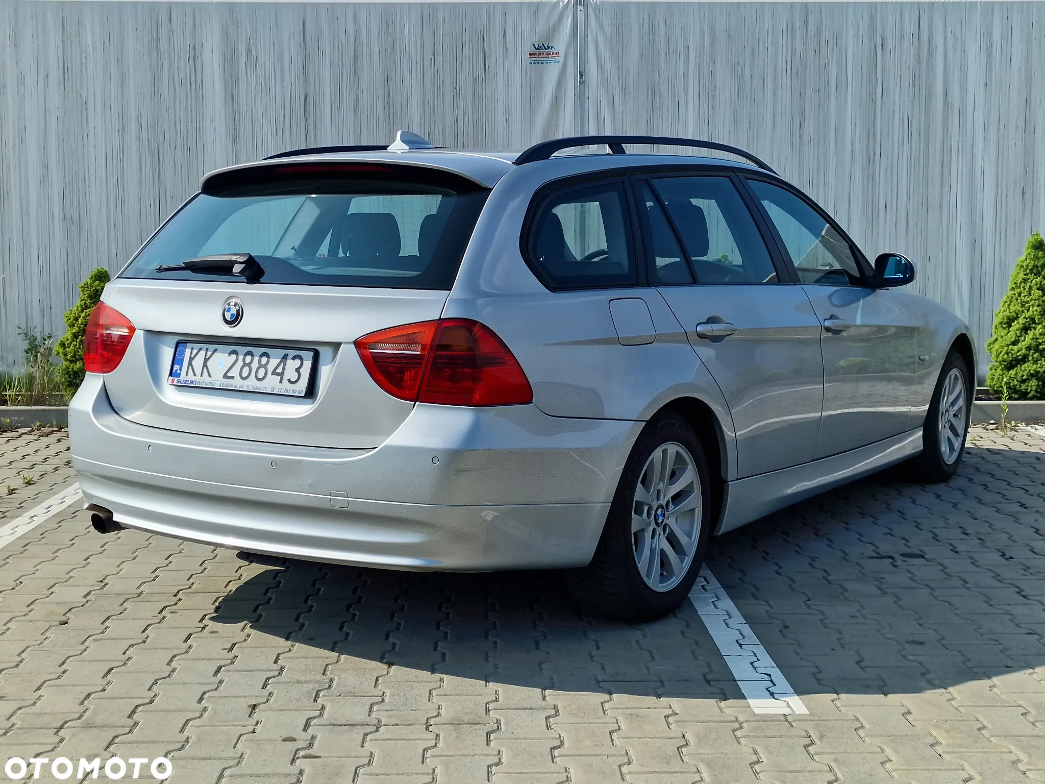 BMW Seria 3 320i - 4