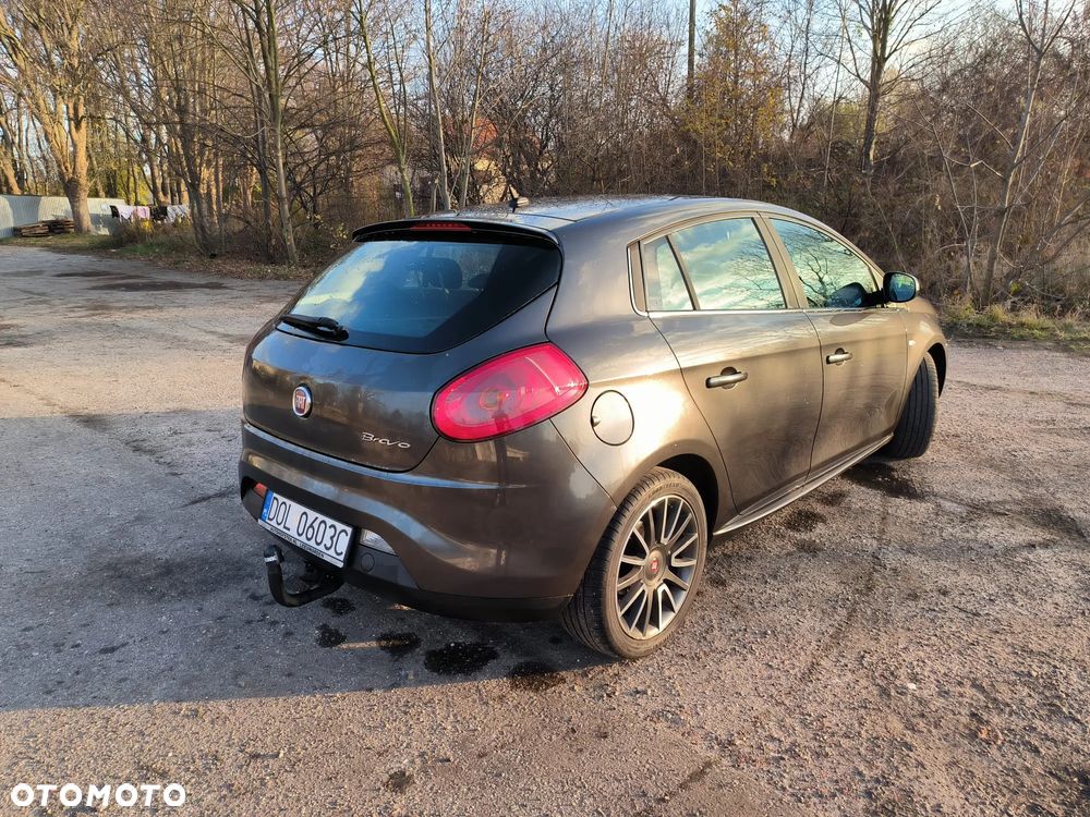 Fiat Bravo 1.9 Multijet 8V DPF Emotion - 1