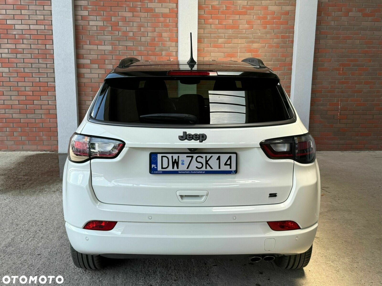 Jeep Compass - 4