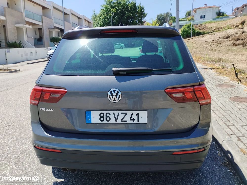 VW Tiguan 2.0 TDI Confortline - 15